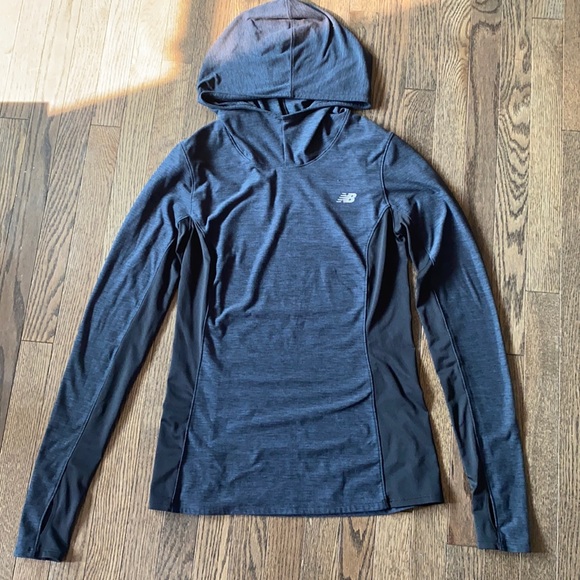 Women’s Nike new balance long sleeve - Picture 1 of 1